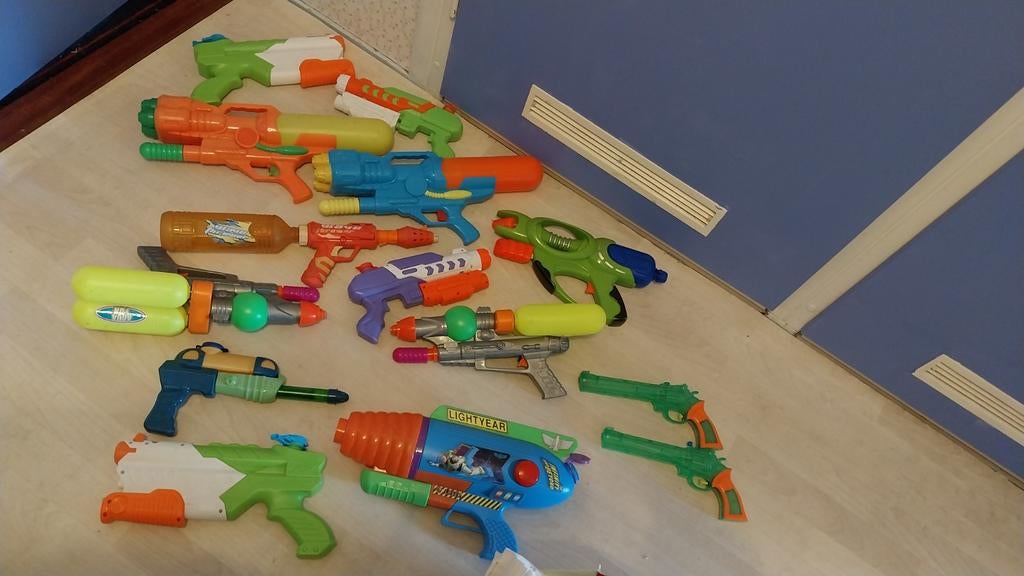 Waterpistolen grote set, Ophalen, Zo goed als nieuw, Jongen of Meisje