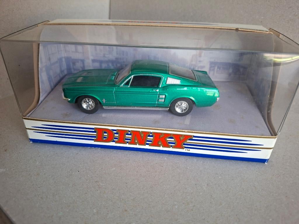 Ford Mustang Matchbox dinky Toy, Ophalen of Verzenden, Zo goed als nieuw, Auto, Matchbox