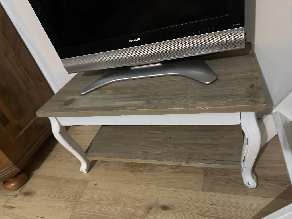 Leuk landelijk TV kastje / sidetable – compact en stijlvol, Ophalen, Gebruikt, Landelijk, klassiek, 75 cm of meer
