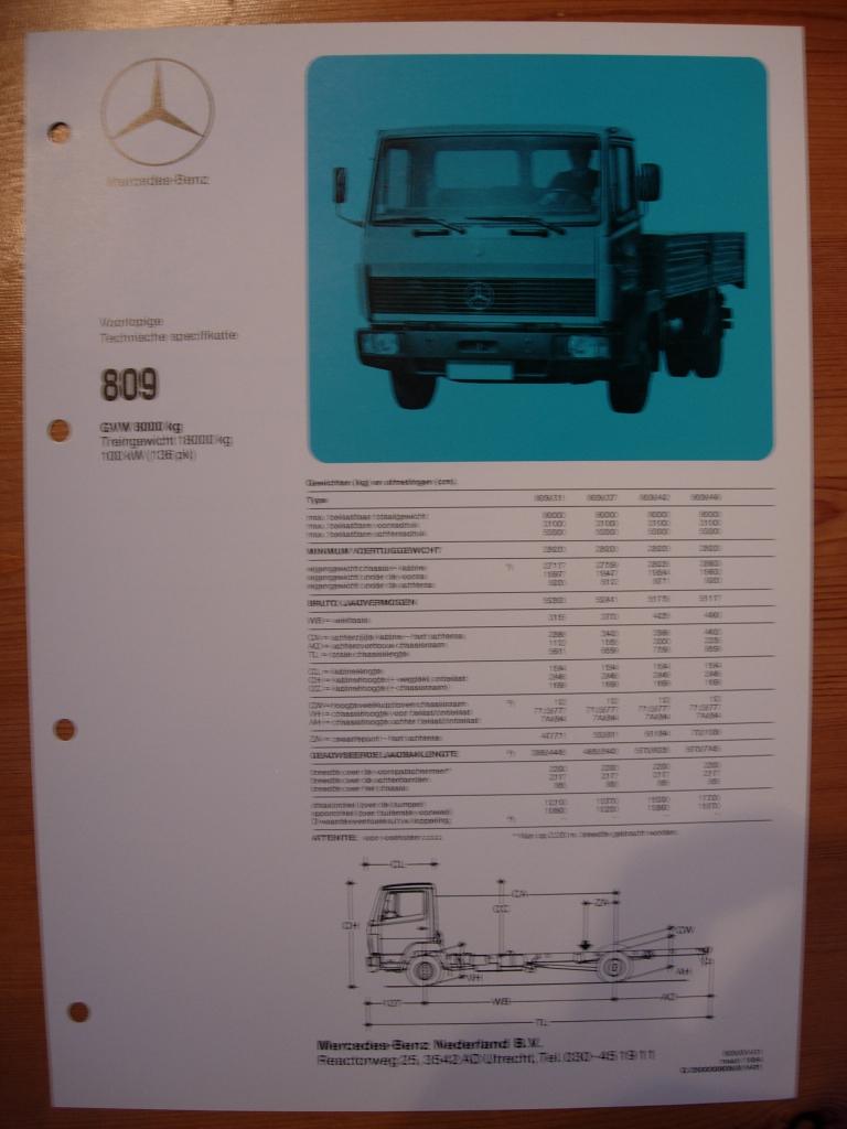 Mercedes 809 Technische Specificatie folder 1984, Zo goed als nieuw, Mercedes-Benz, Mercedes, Ophalen of Verzenden