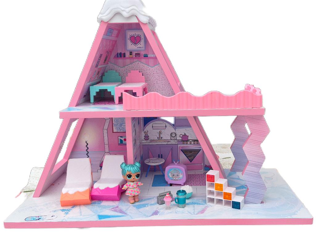 L.O.L. winterchalet, Ophalen, Zo goed als nieuw, Poppenhuis