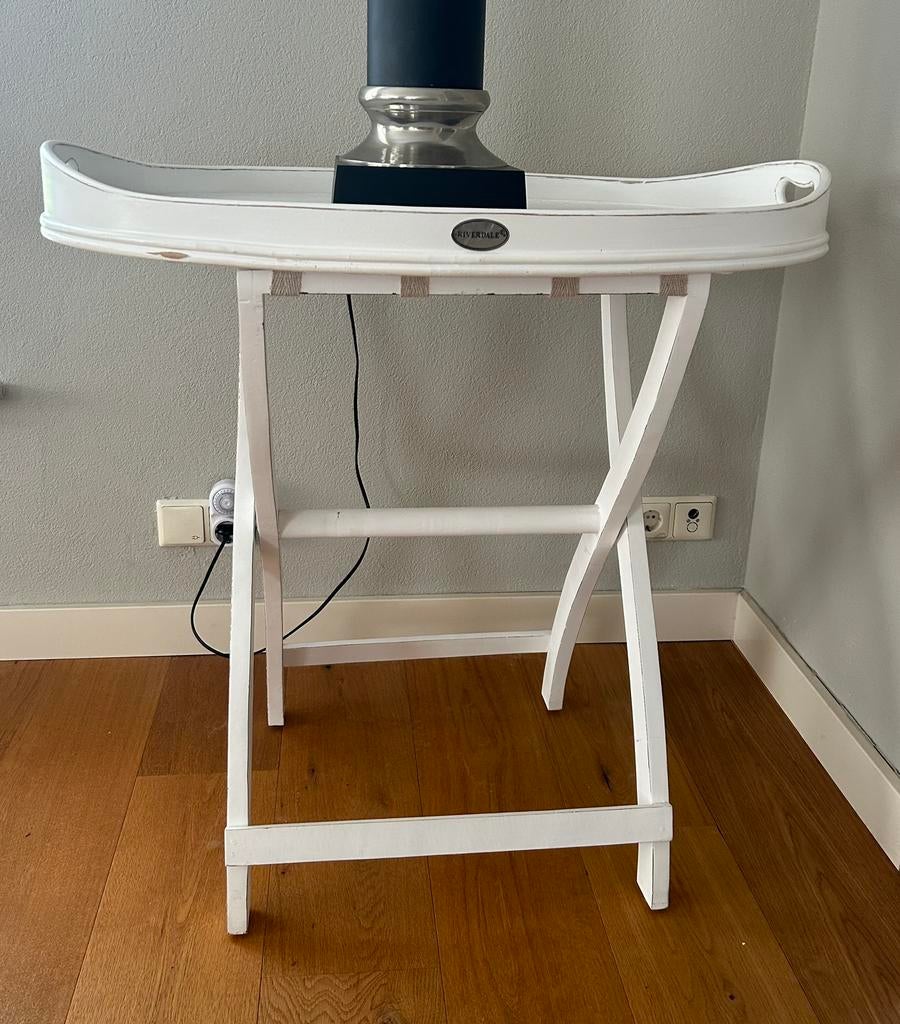 2 bijzettafels butlertray Riverdale, Ophalen, Gebruikt