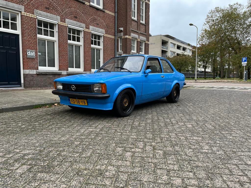 Opel C Kadett met C20xe motor, Auto's, Oldtimers, Particulier, Opel, Benzine, Sedan, Handgeschakeld, Blauw, Overige kleuren, Overige bekleding