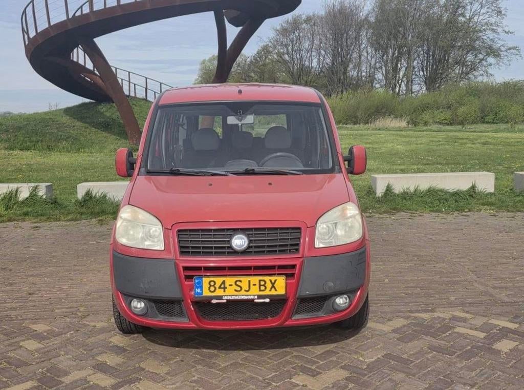 Fiat Doblo 1.4 57KW 2006 7 personen APK tot 24-09-2026, Auto's, Fiat, Voorwielaandrijving, 7 stoelen, Handgeschakeld, Particulier