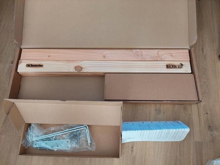 Balkon-Bar Hout Nieuw, Doe-het-zelf en Verbouw, Plinten en Afwerking, Ophalen of Verzenden, Nieuw