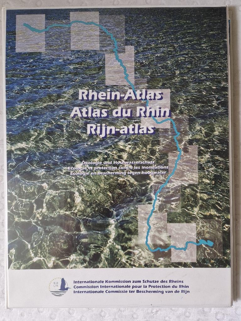 Rhein-Atlas (IKSR, 1998), Boeken, Atlassen en Landkaarten, Zo goed als nieuw, Overige atlassen, Wereld, 1800 tot 2000, Ophalen of Verzenden