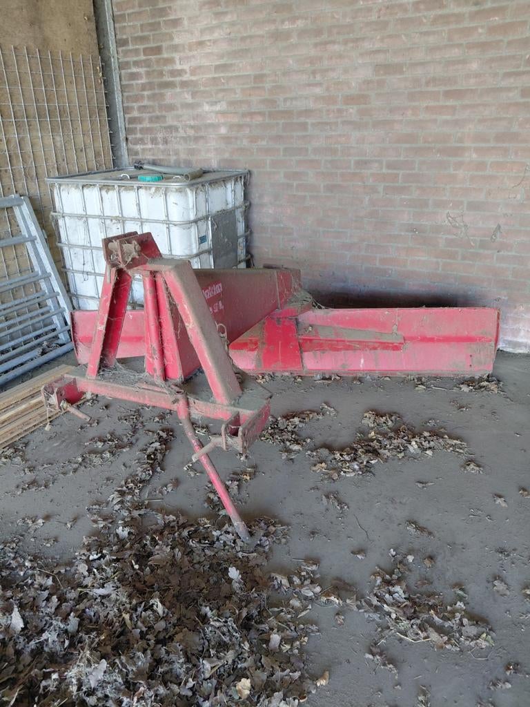 Grondschuif noka 250sl, Ophalen, Gebruikt