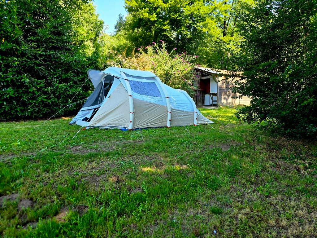 QUECHUA Opblaasbare tent 4 personen 4.1, Caravans en Kamperen, Tenten, Zo goed als nieuw, Ophalen