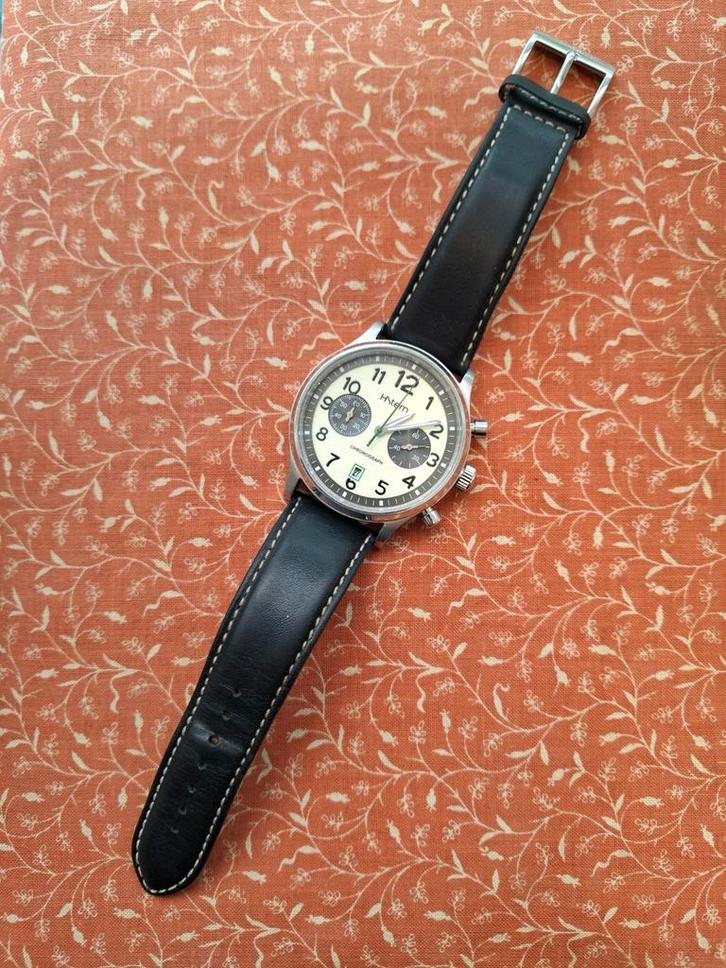 Hstern horloge - moet nagekeken worden, Sieraden, Tassen en Uiterlijk, Horloges | Antiek, Polshorloge, Overige merken, Staal, Ophalen