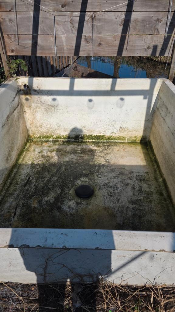 Vijverbak met  bodemdrain met toebehoren, Tuin en Terras, Vijvers, Ophalen