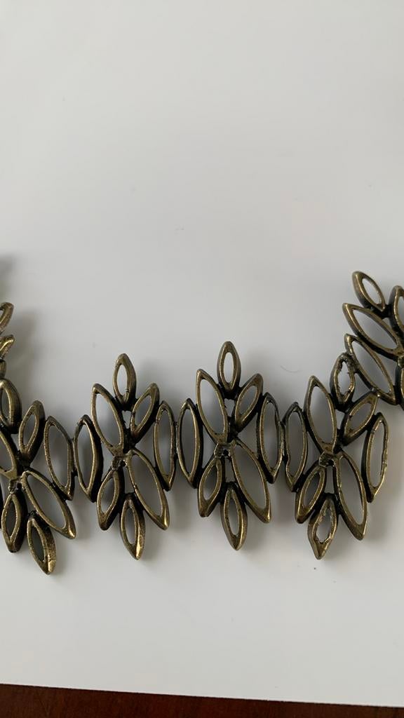 Bronzen ketting met bladmotief, Overige materialen, Verstelbaar, Bruin, Nieuw