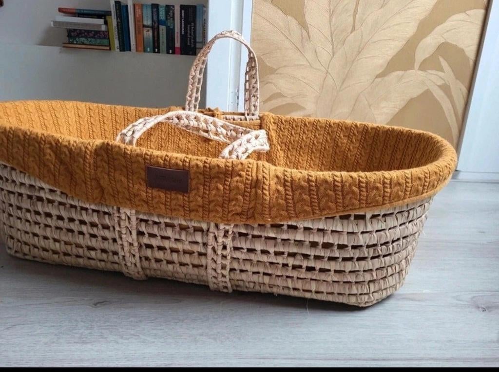 Mozes mand van het merk The Little Green Sheep incl matras, Ophalen of Verzenden, Zo goed als nieuw, Wieg