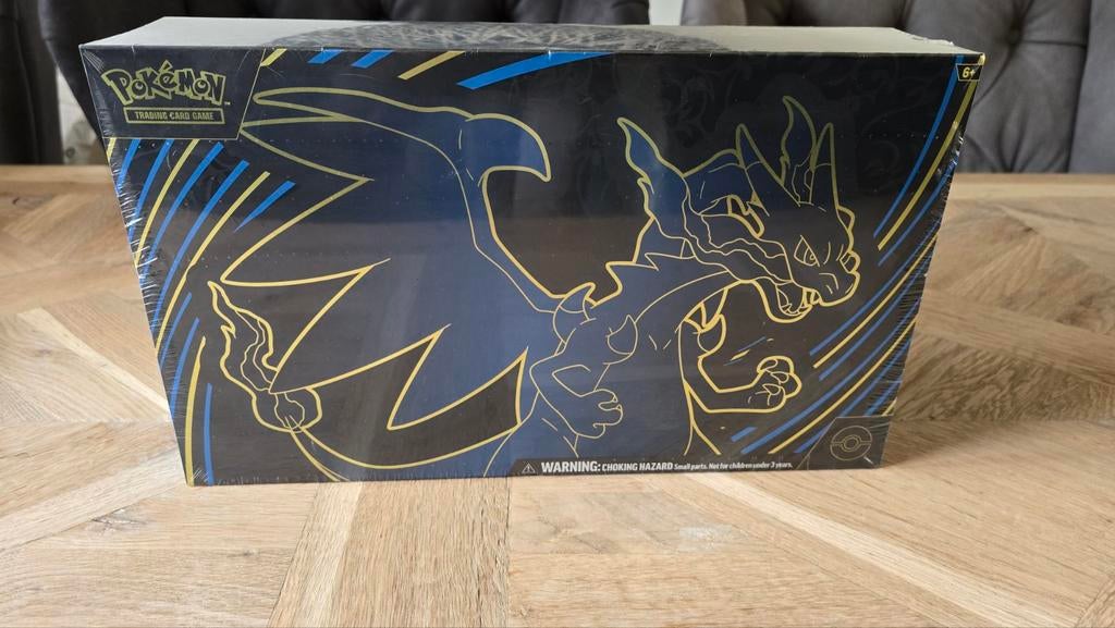 Mega Charizard EX Ultra Premium Collection Box, Hobby en Vrije tijd, Verzamelkaartspellen | Pokémon, Ophalen of Verzenden, Nieuw