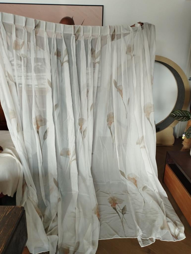 Vitrages met verzwaringsgewichtjes, 240 hoog en 215 hoog, Ophalen, Gebruikt, 200 cm of meer, 200 cm of meer