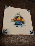 Tegel 2 fruitmand met fruit, Ophalen of Verzenden