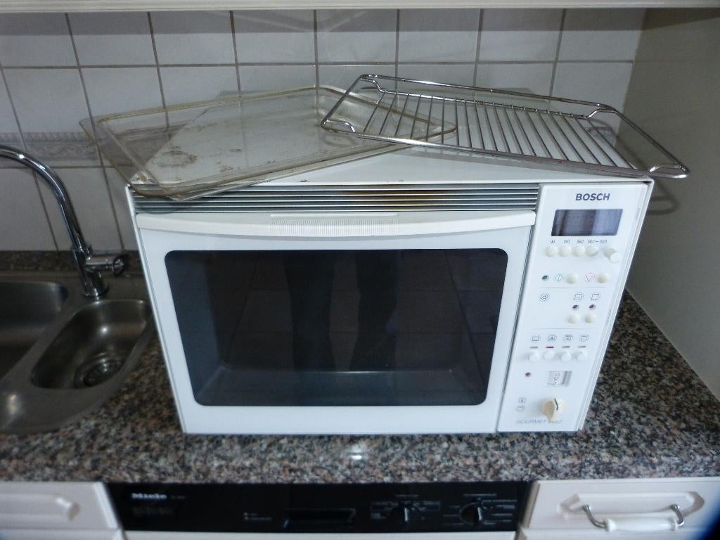 Bosch Gourmet 8422 combioven combimagnetron vrijstaand, Witgoed en Apparatuur, Magnetrons, Ophalen, Combimagnetron, Gebruikt, Hete lucht