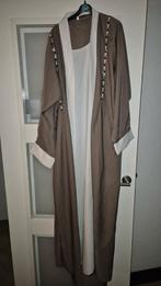 Nieuwe abaya's in diverse maten (S-L), Bruin, Nieuw, Ophalen of Verzenden, Maat 36 (S)