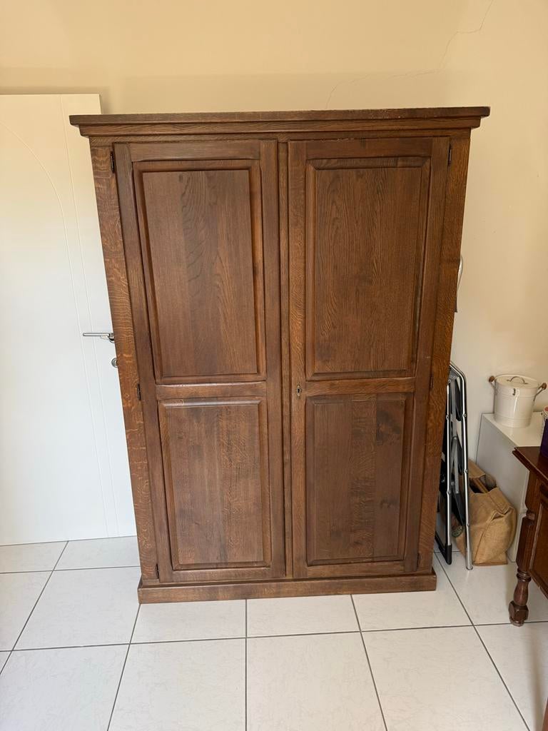Massieve houten kamerkast met hang- en legruimte, Ophalen, Gebruikt, 100 tot 150 cm, 150 tot 200 cm