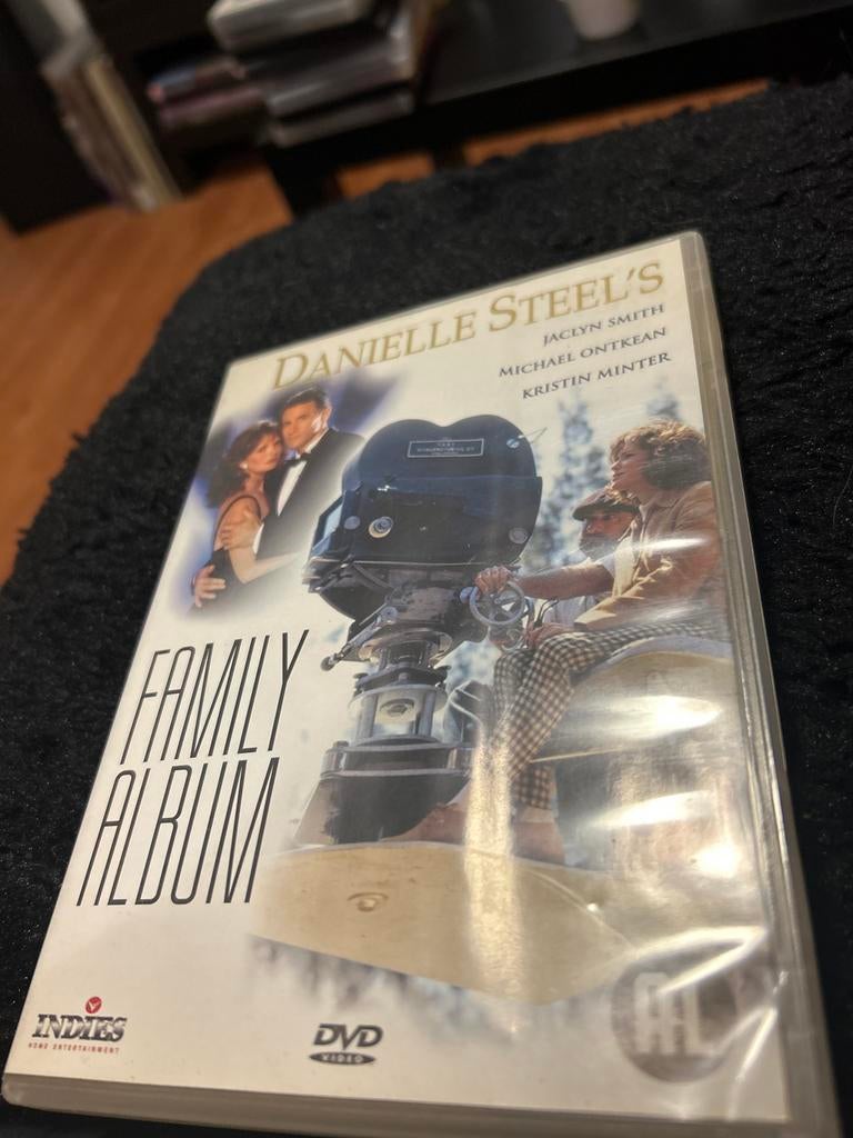 Danielle Steel's Family Album DVD - Romantisch Drama, Vanaf 12 jaar, Ophalen of Verzenden, Gebruikt, Drama