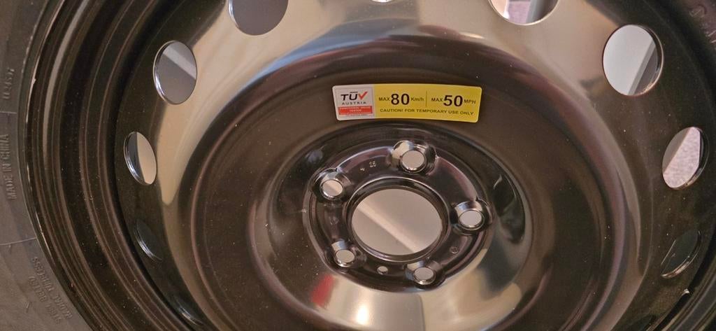 Spiksplinternieuwe thuiskomer, Ophalen