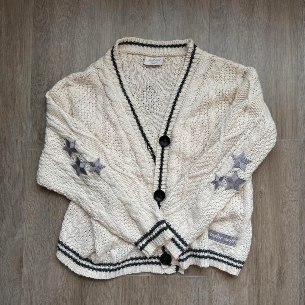 XS/SM Official Folklore Cardigan Taylor Swift, Ophalen of Verzenden, Zo goed als nieuw, Maat 34 (XS) of kleiner