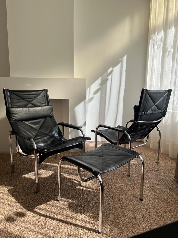 Design fauteuils Strässle HE1106 + hocker Hans Eichenberger, Huis en Inrichting, Fauteuils, Gebruikt, Leer, 50 tot 75 cm, 75 tot 100 cm