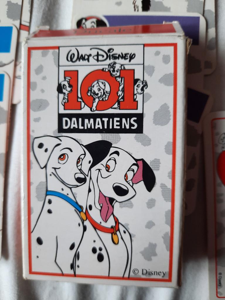 Walt Disney 101 Dalmatiens, jeu de 7 families, ducale, Ophalen of Verzenden, Overige figuren, Overige typen