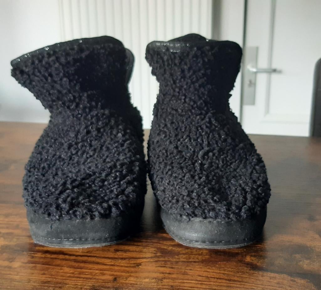Zwarte Greyhound pantoffels maat 40/41, Greyhound, Zwart, Ophalen of Verzenden, Zo goed als nieuw