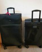 Set van 2 koffers, weinig gebruikt, Wieltjes, Hard kunststof, 45 tot 55 cm, Ophalen of Verzenden
