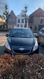 Chevrolet Spark 1.0 Bifuel 2011 Zwart, Auto's, 15 km/l, 37 €/maand, 4 cilinders, Zwart