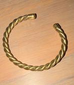 Gedraaide Messing Armband - Handgemaakt in India, Ophalen of Verzenden, Nieuw, Goud, Overige materialen