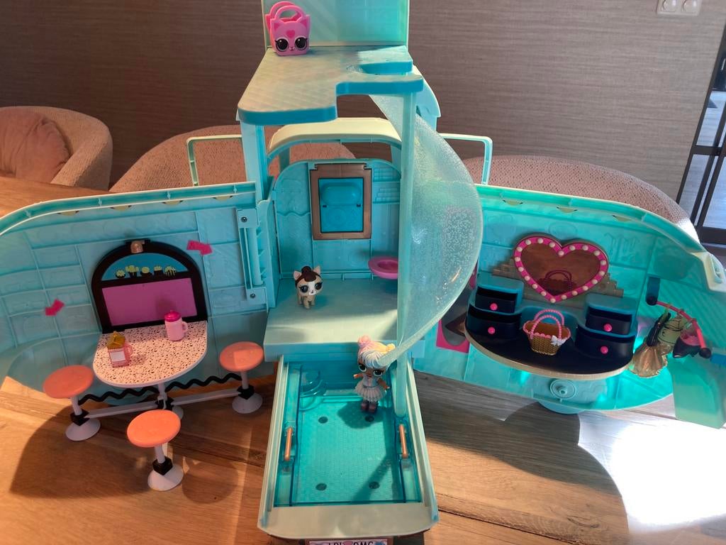 LOL surprise super glamper camper met accessoires, Ophalen of Verzenden, Gebruikt, Poppenhuis