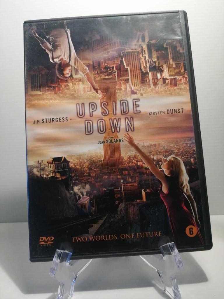 Upside Down, Vanaf 16 jaar, Ophalen of Verzenden, Zo goed als nieuw, Science Fiction