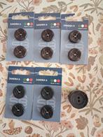 Knopen voor jurkje of vest, Ophalen of Verzenden, Knoop of Knopen