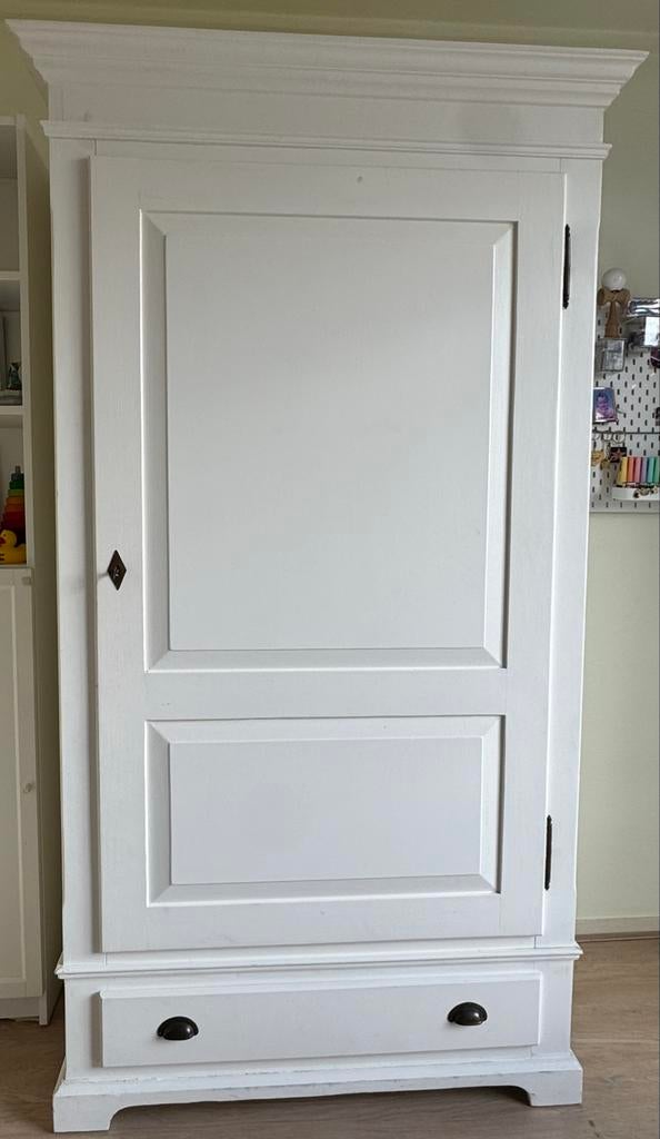 Prachtige massiefhouten kast, Huis en Inrichting, Kasten | Kledingkasten, Gebruikt, 200 cm of meer, 100 tot 150 cm, 50 tot 75 cm