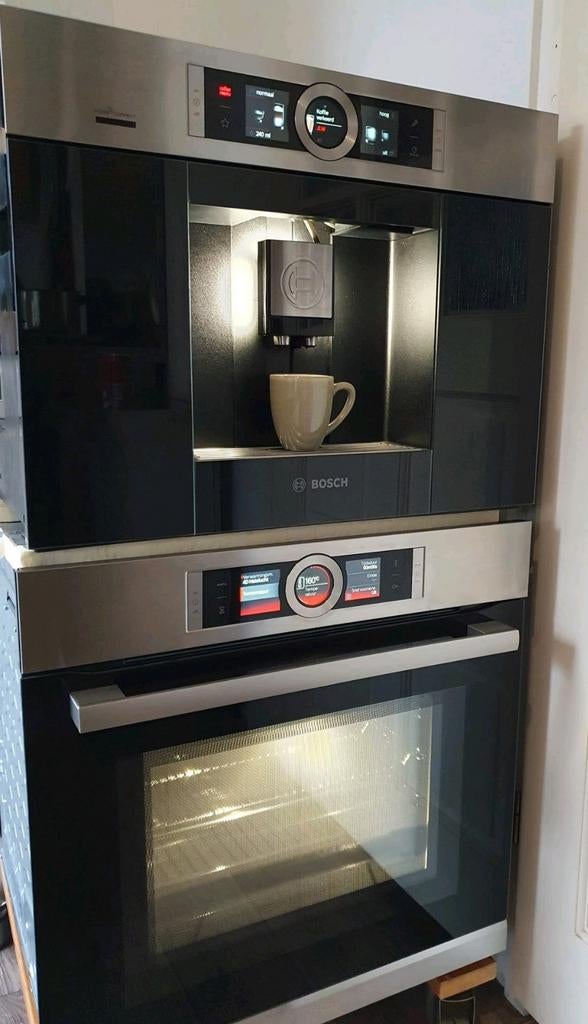 Luxe Bosch volautomatische koffiemachine met Wifi, Ophalen, Gemalen koffie, Afneembaar waterreservoir, 10 kopjes of meer