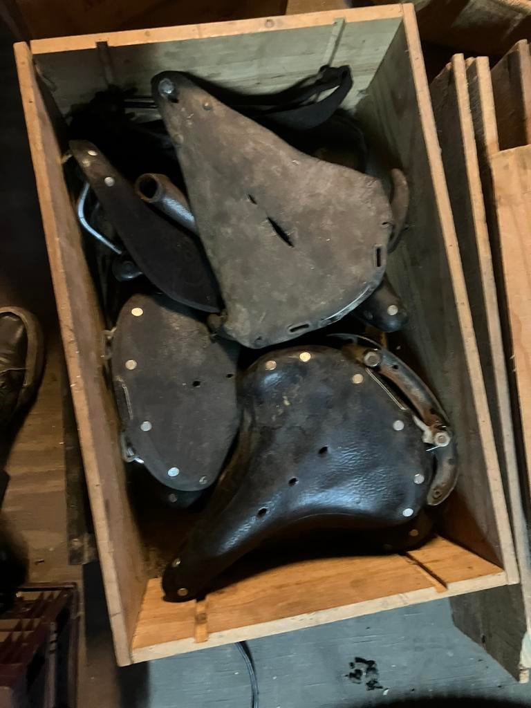 Bakken vol fietsonderdelen, Fietsen en Brommers, Fietsonderdelen, Ophalen, Gebruikt, Oldtimer, Overige typen