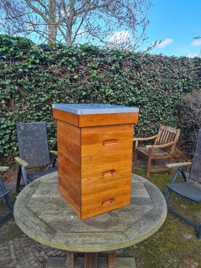 bijenkasten spaarkast kersenhout, Dieren en Toebehoren, Overige soorten