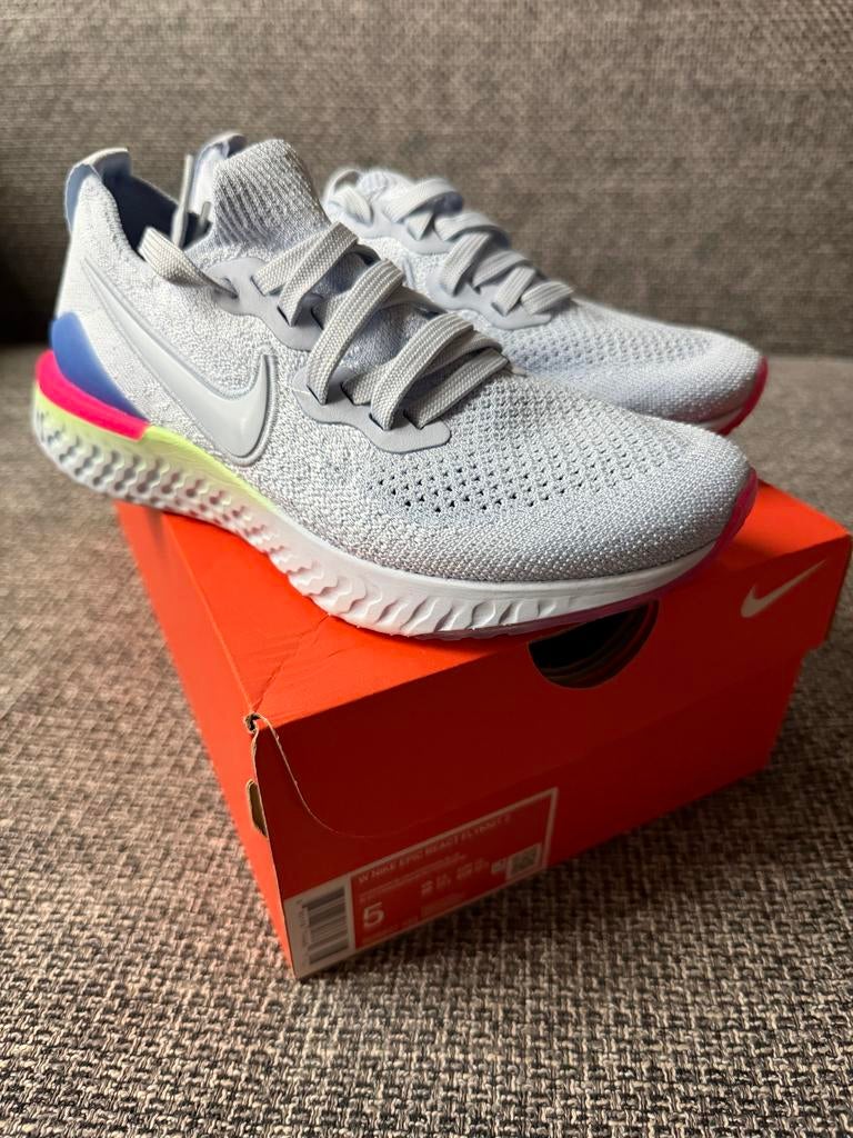 Nike Epic React Flyknit sneakers maat 35.5, Kleding | Dames, Blauw, Nieuw, Ophalen of Verzenden, Sneakers of Gympen