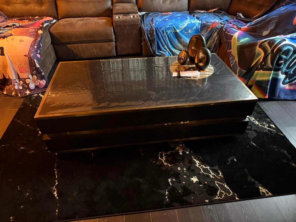 Blackgrade visgraat salontafel met gouden afwerking, Huis en Inrichting, Tafels | Salontafels, Ophalen, Zo goed als nieuw, Overige houtsoorten