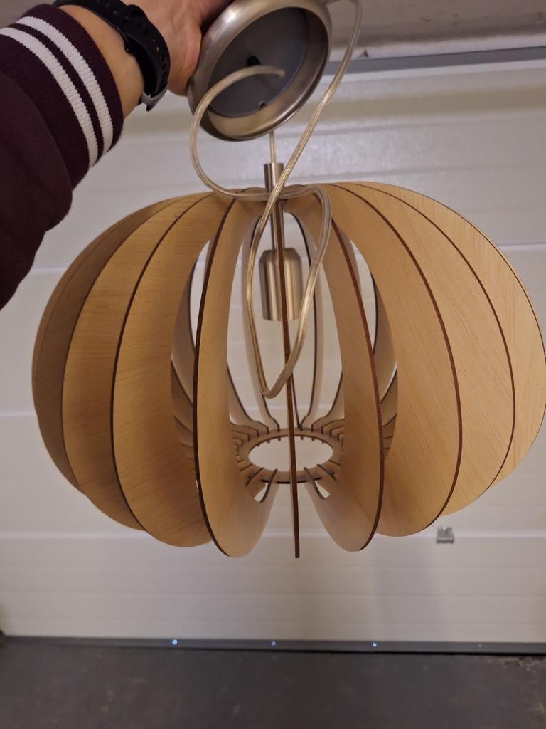 2 Houten hanglampen - modern design, Ophalen, Modern, Scandinavisch, Zo goed als nieuw, Minder dan 50 cm