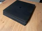 PS4 Slim 500GB - Gebruikt met 2 controllers en kabels, Spelcomputers en Games, Ophalen, Met 2 controllers, Slim, 500 GB
