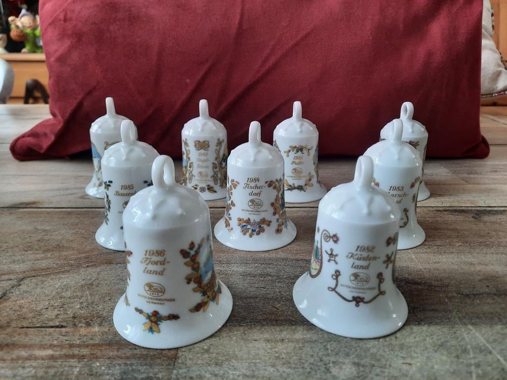 8 Hutschenreuther Jaarklokjes 1983-1990, Ophalen of Verzenden