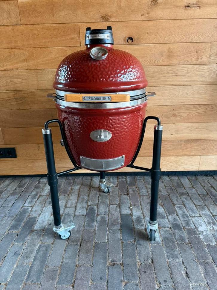 Kamado Monolith Junior pro 2.0, Tuin en Terras, Houtskoolbarbecues, Zo goed als nieuw, Ophalen