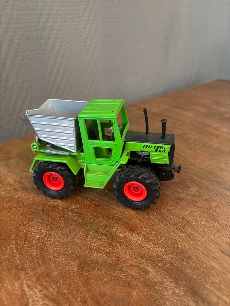 MB Trac 800 speelgoedtractor met kiepbak, Ophalen of Verzenden, Gebruikt