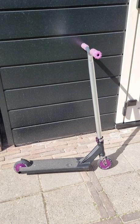 Custom Stuntstep: ethic, striker, root industries honeycore, Ophalen of Verzenden, Gebruikt, Overige typen, Custom
