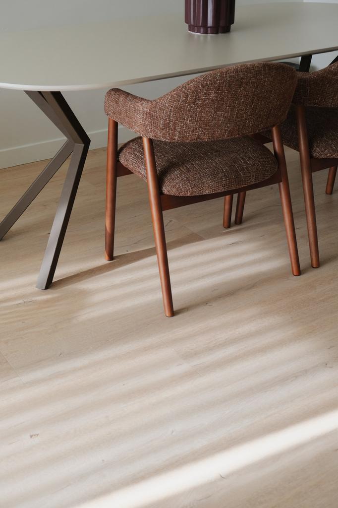 2 Eetkamerstoelen, Ophalen, Zo goed als nieuw