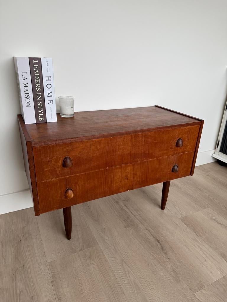 Vintage houten kast / dressoir – ideaal voor platenspeler, Ophalen, Zo goed als nieuw, 25 tot 50 cm, 50 tot 100 cm