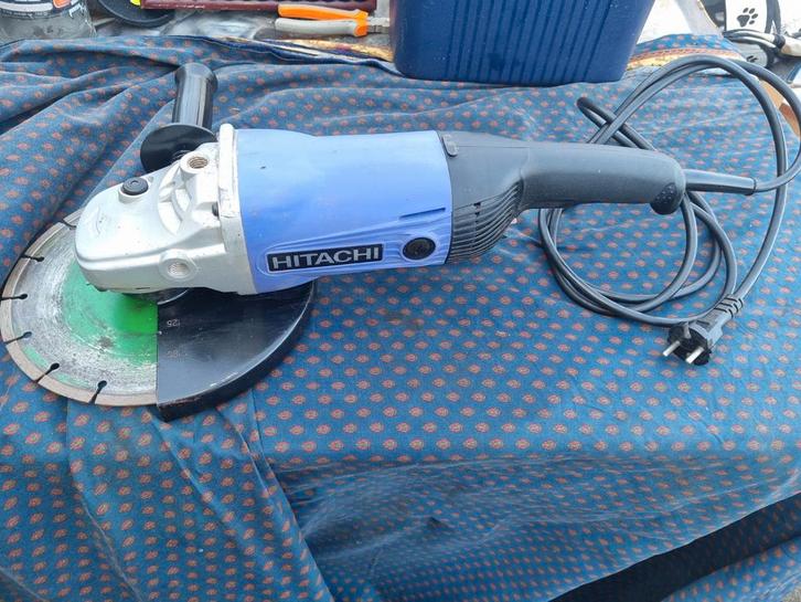 Hitachi  slijptol  g23ss.  Met Hitachi  stenen /tegel schijf, Doe-het-zelf en Verbouw, Gereedschap | Slijpmachines, Haakse handslijpmachine