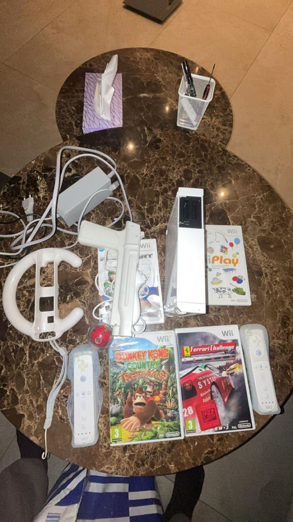 Nintendo Wii Compleet Pakket met Games, Spelcomputers en Games, Games | Nintendo Wii, Avontuur en Actie, Gebruikt, 1 speler, Eén computer